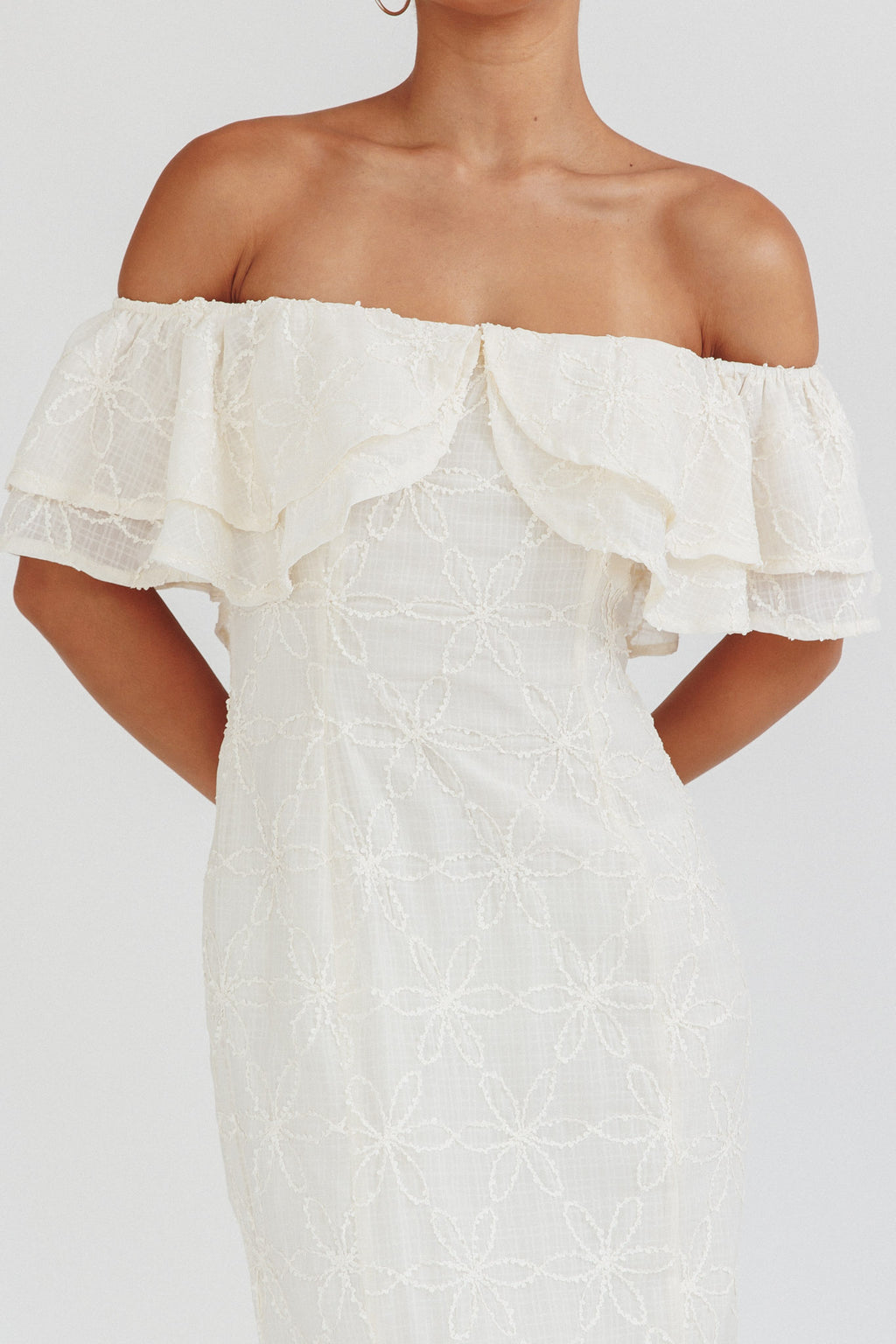 Beauty Within On-Off-Shoulder Maxi Dress Cream by Selfie Leslie Australia