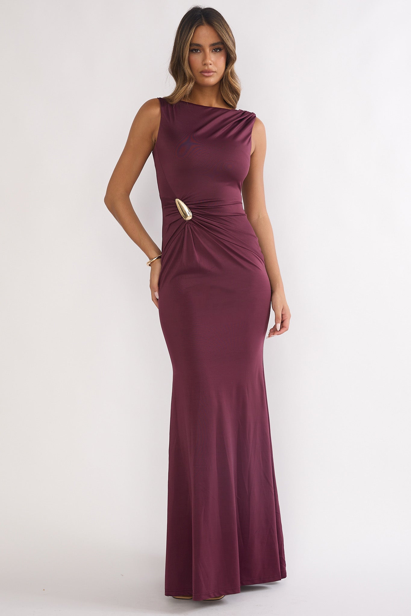 Isalyn Gathered Waist Maxi Dress Burgundy by Selfie Leslie Australia