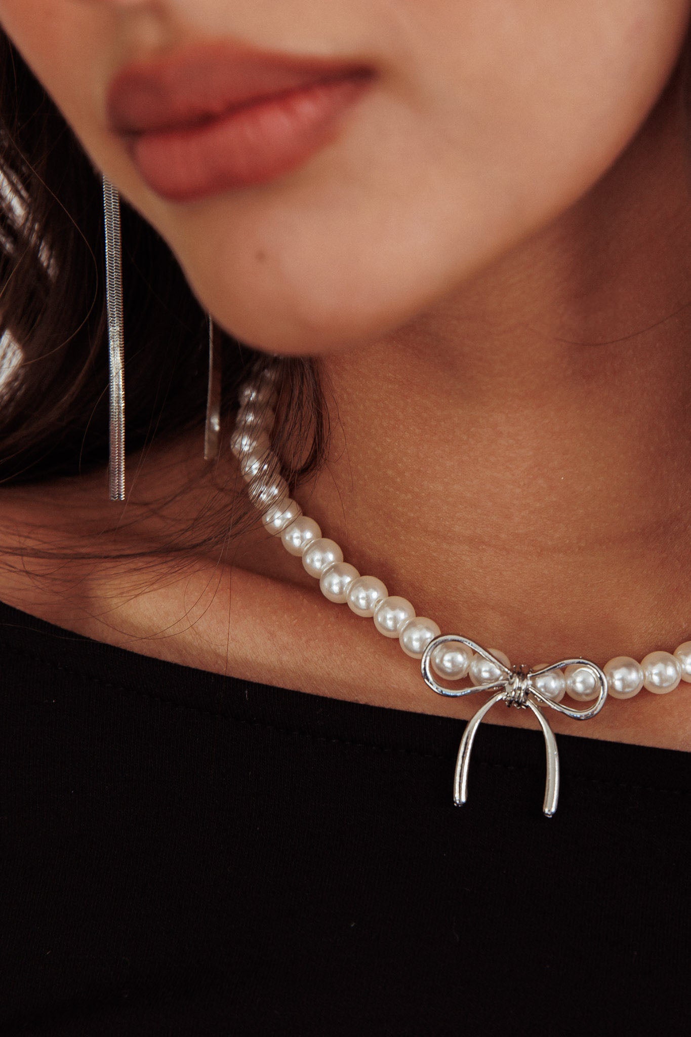 Daydream Bow Accent Pearl Necklace Silver by Selfie Leslie Australia