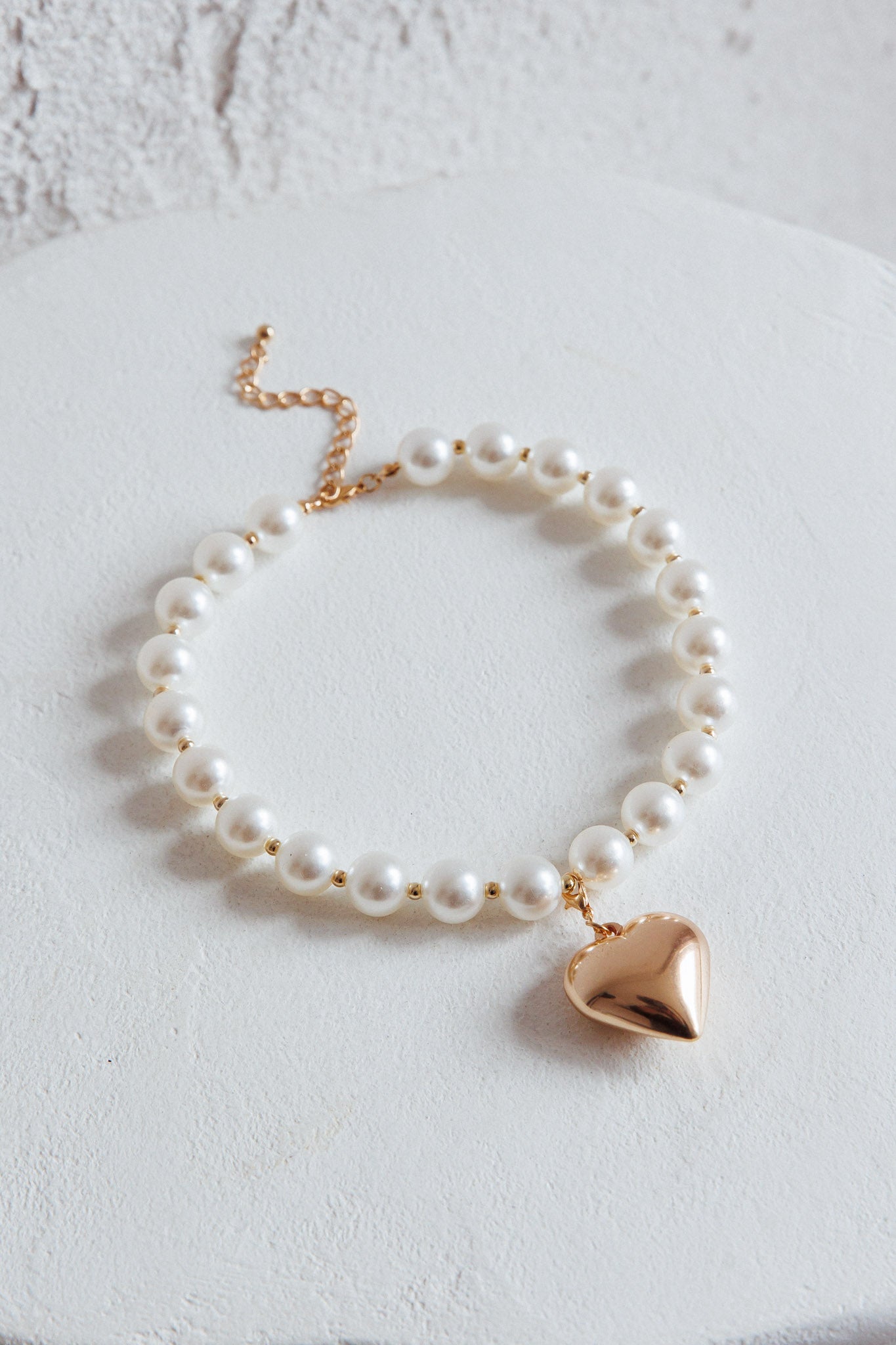 Kerri Large Heart Pearl Necklace Gold by Selfie Leslie Australia
