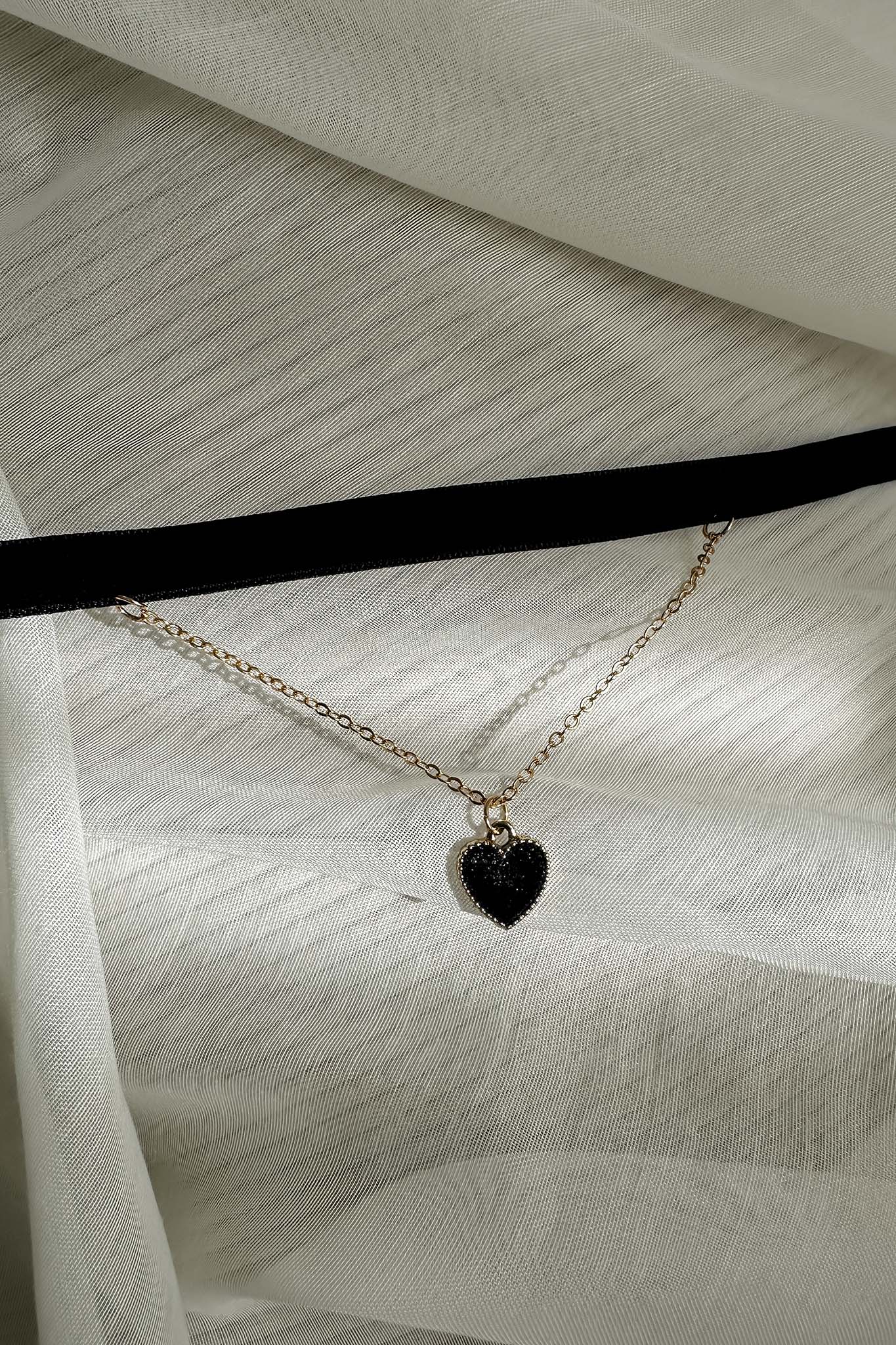 Rosie Velvet Heart Choker Necklace Black by Selfie Leslie Australia