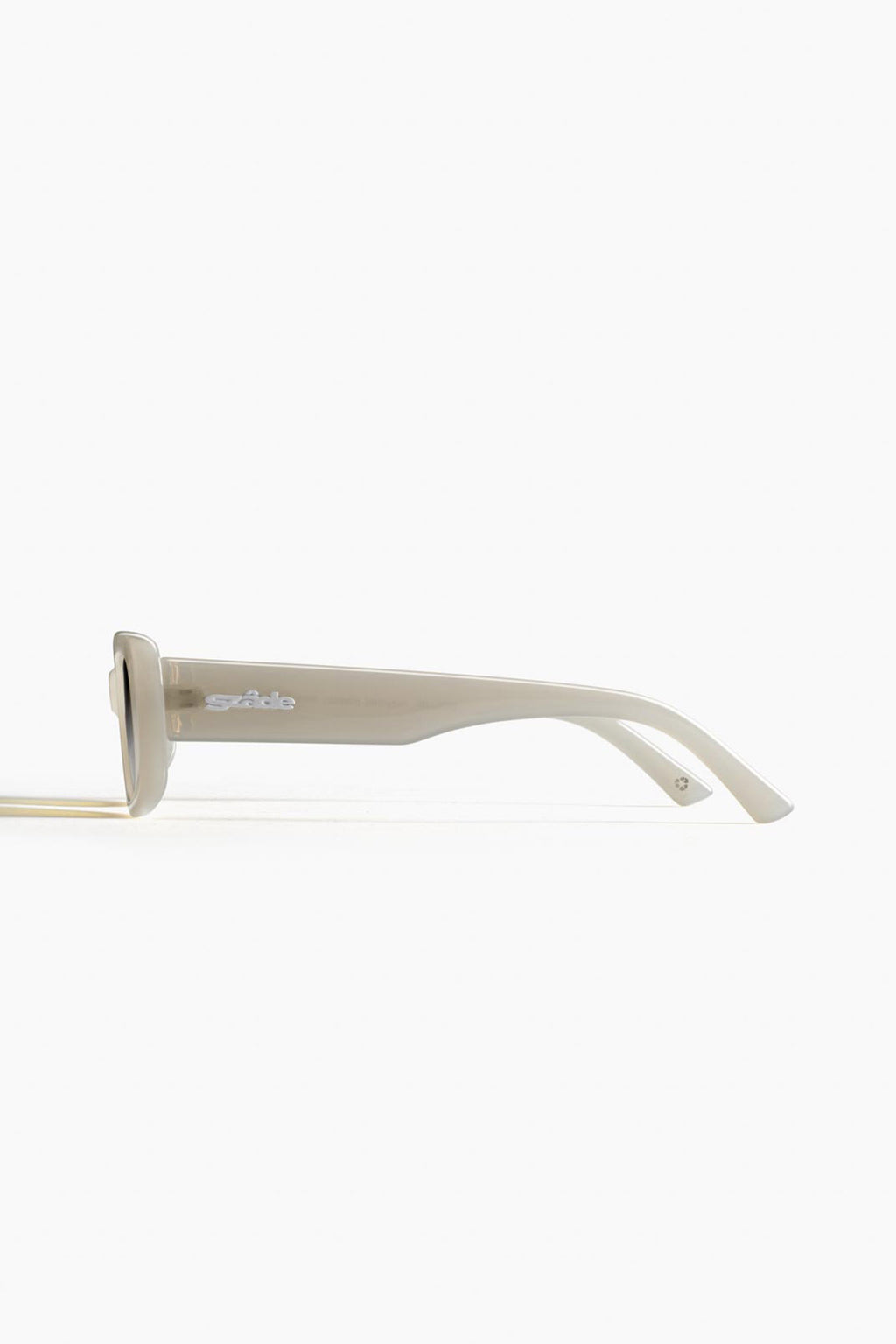 SZADE Sunglasses Dollin ; Ash by Selfie Leslie Australia