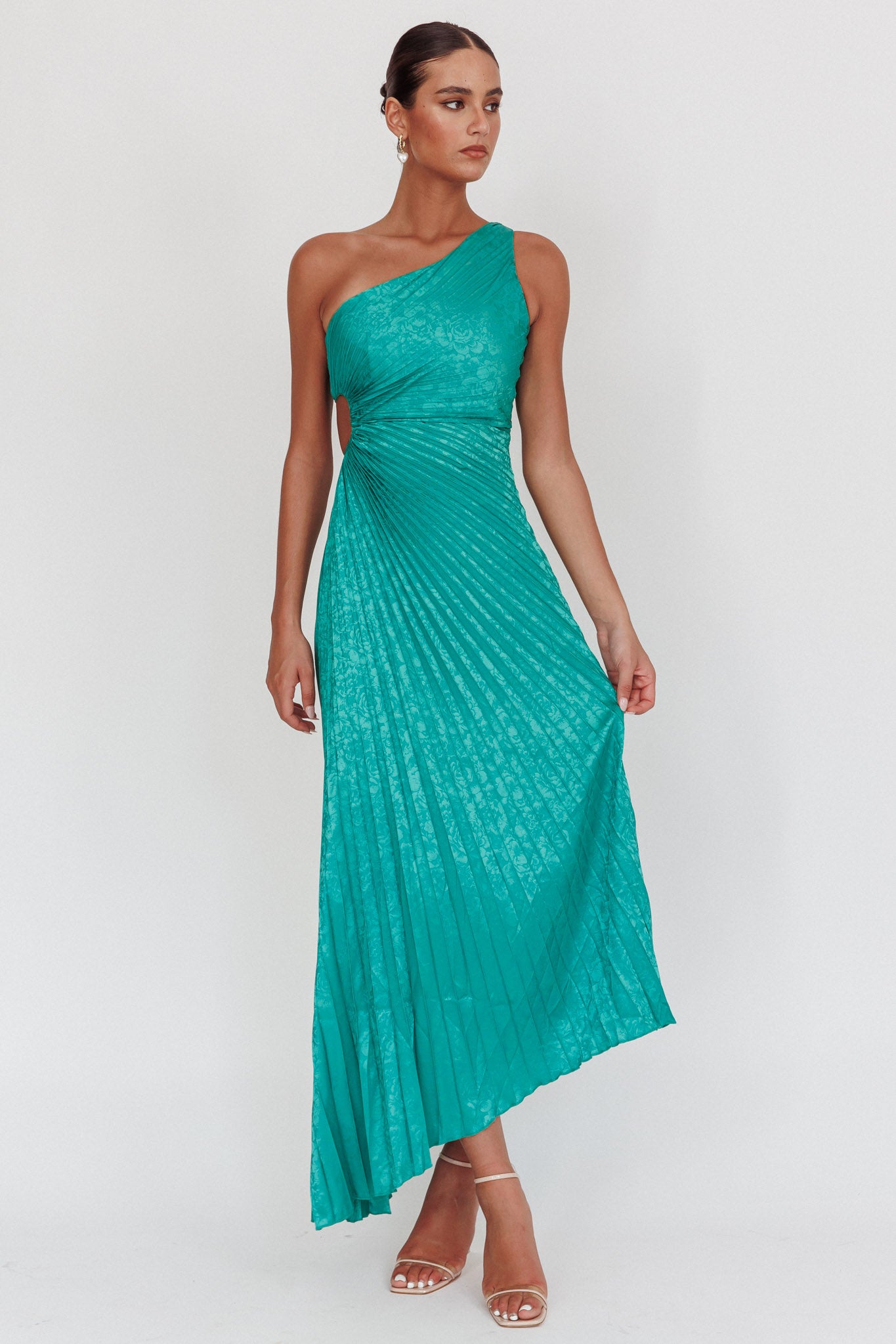 Amelie One-Shoulder Accordion Pleat Maxi Dress Kelly Green by Selfie Leslie Australia