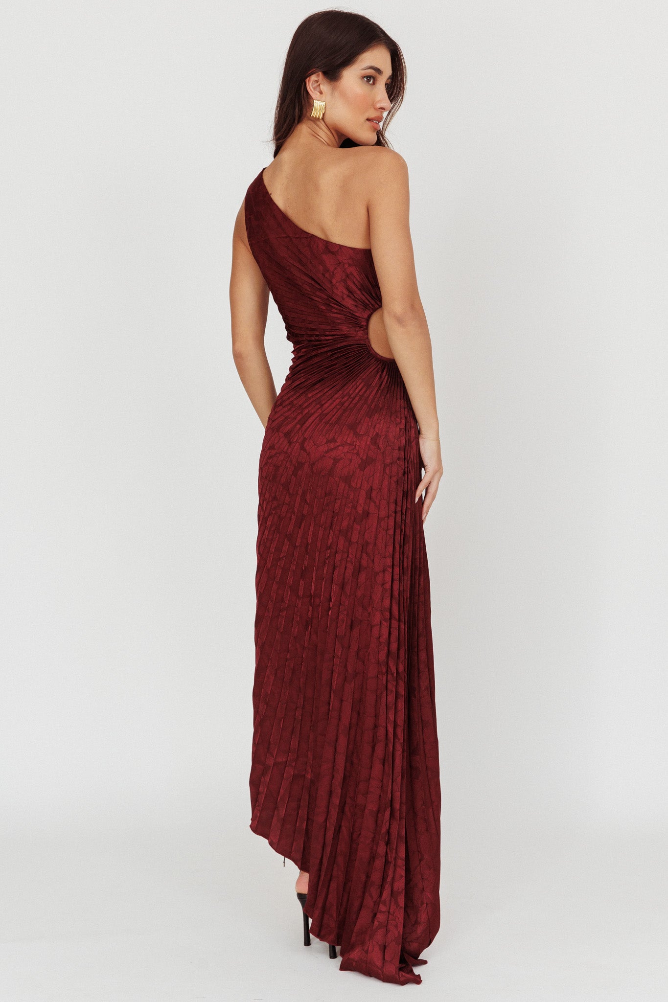 Amelie One-Shoulder Accordion Pleat Maxi Dress Merlot by Selfie Leslie Australia