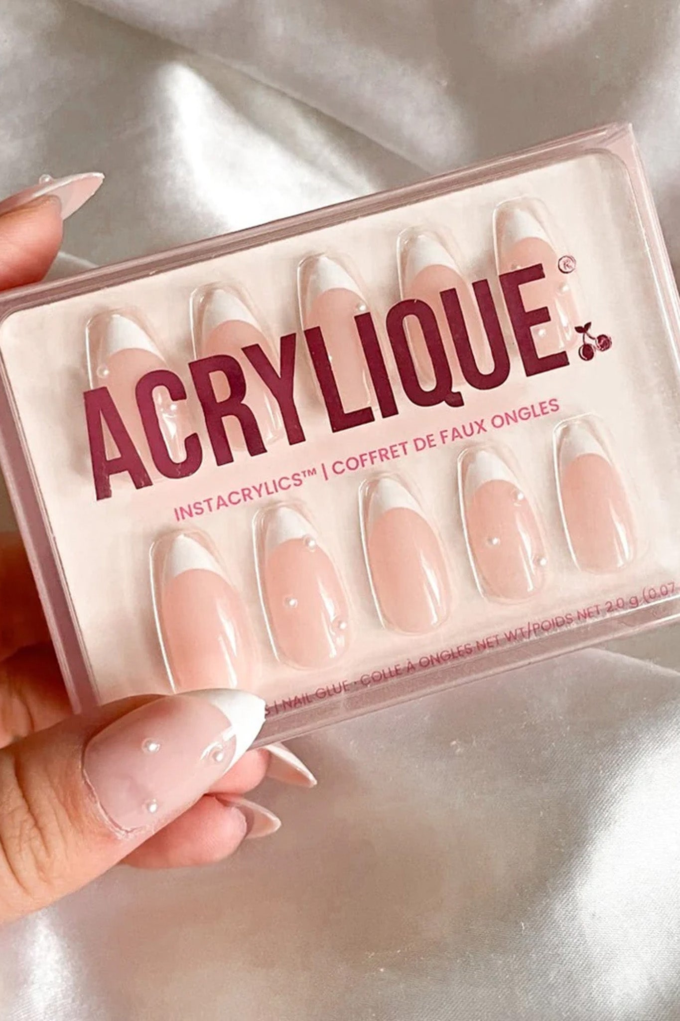 ACRYLIQUE Instacrylics Classic Snowball by Selfie Leslie Australia