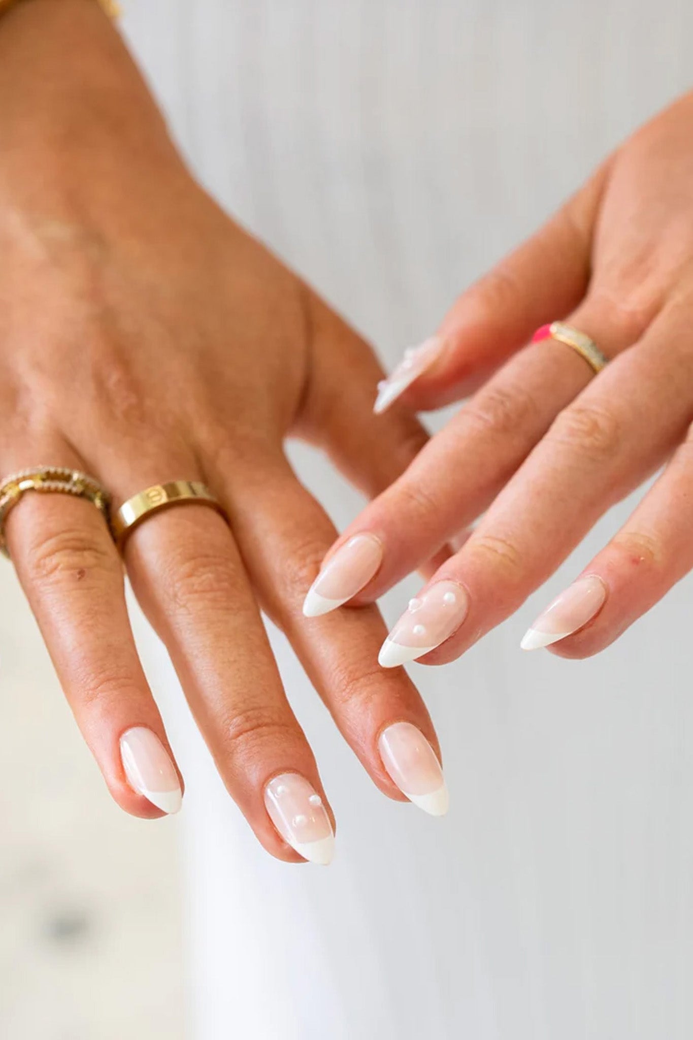 ACRYLIQUE Instacrylics Classic Snowball by Selfie Leslie Australia