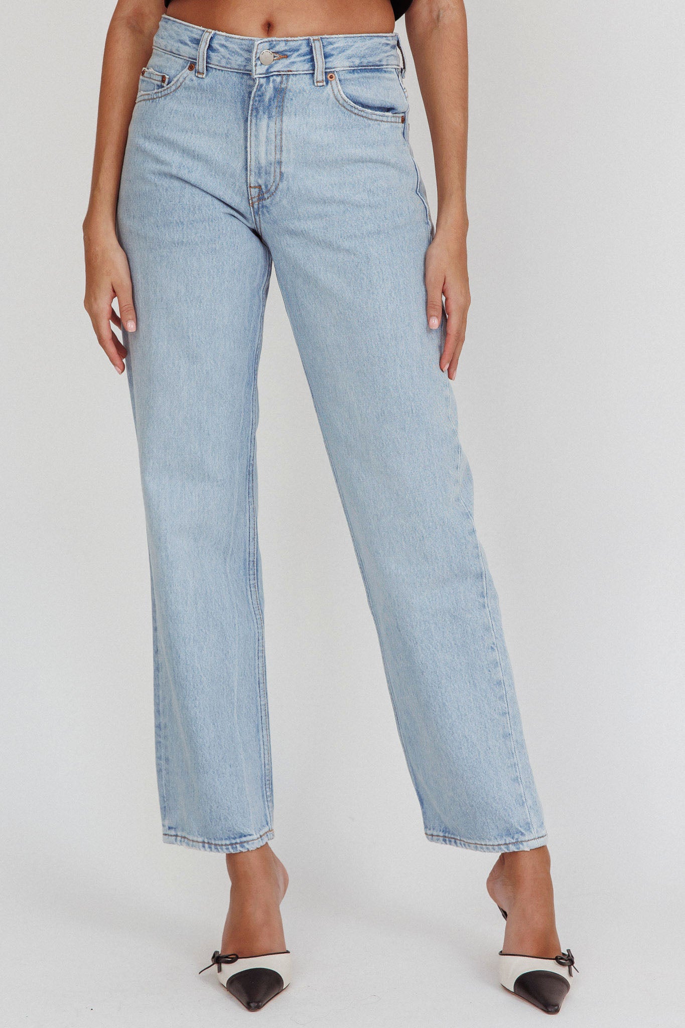 DR DENIM Arch Straight Jeans Stream Light Used by Selfie Leslie Australia