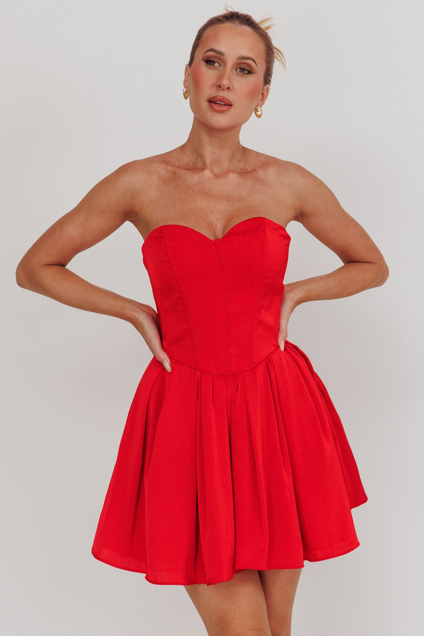 What I Like Sweetheart Neckline Mini Dress Red by Selfie Leslie Australia