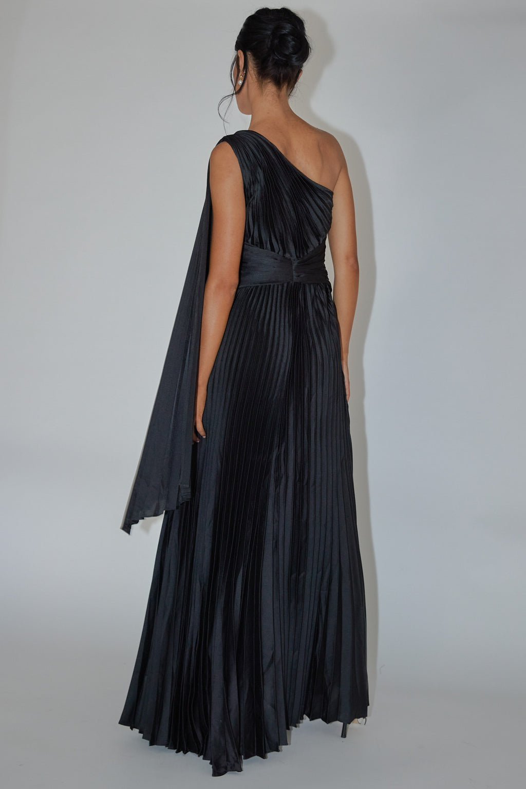 Laxmi Accordion Pleat Maxi Dress Black by Selfie Leslie Australia