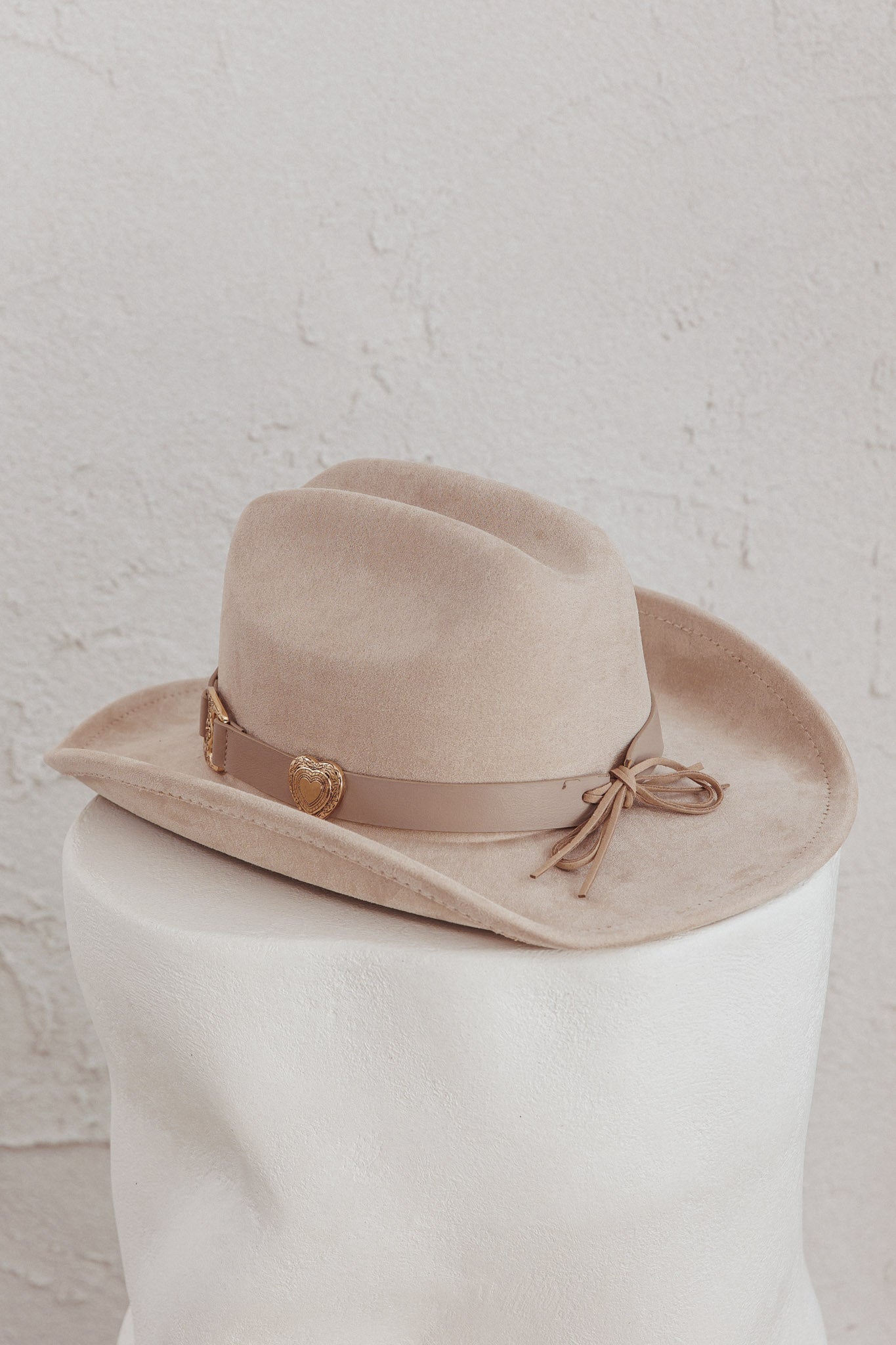 Longhorn Heart Decoration Cowboy Hat Khaki by Selfie Leslie Australia