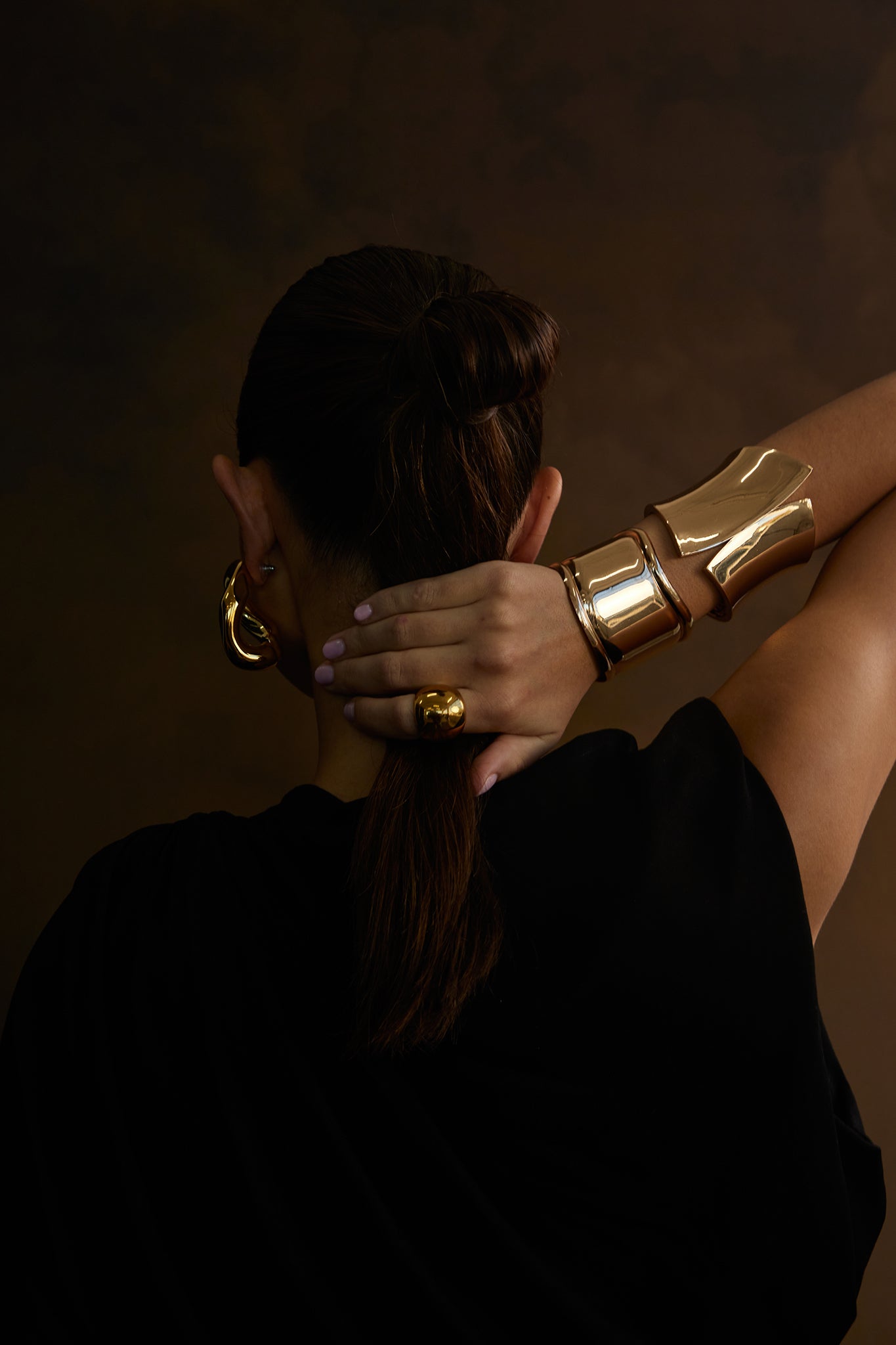 NOAH Wave Cuff Gold by Selfie Leslie Australia