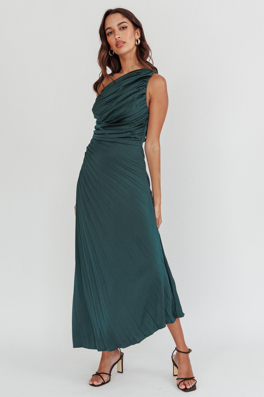 Scarlett One-Shoulder Pleat Maxi Dress Green by Selfie Leslie Australia