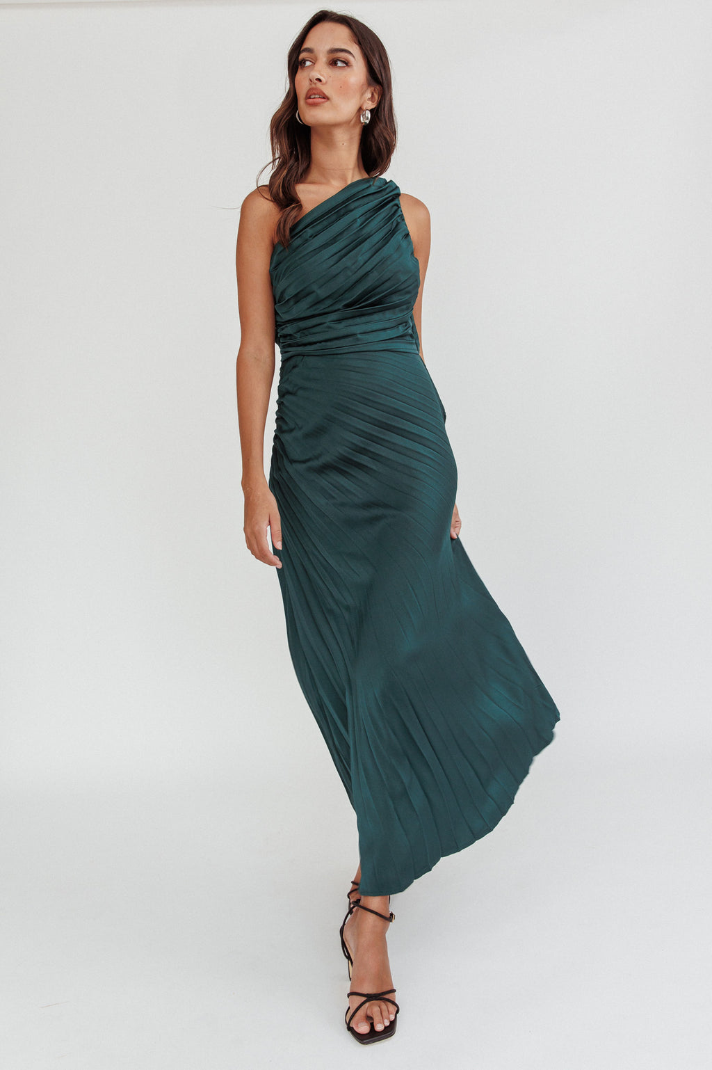Scarlett One-Shoulder Pleat Maxi Dress Green by Selfie Leslie Australia