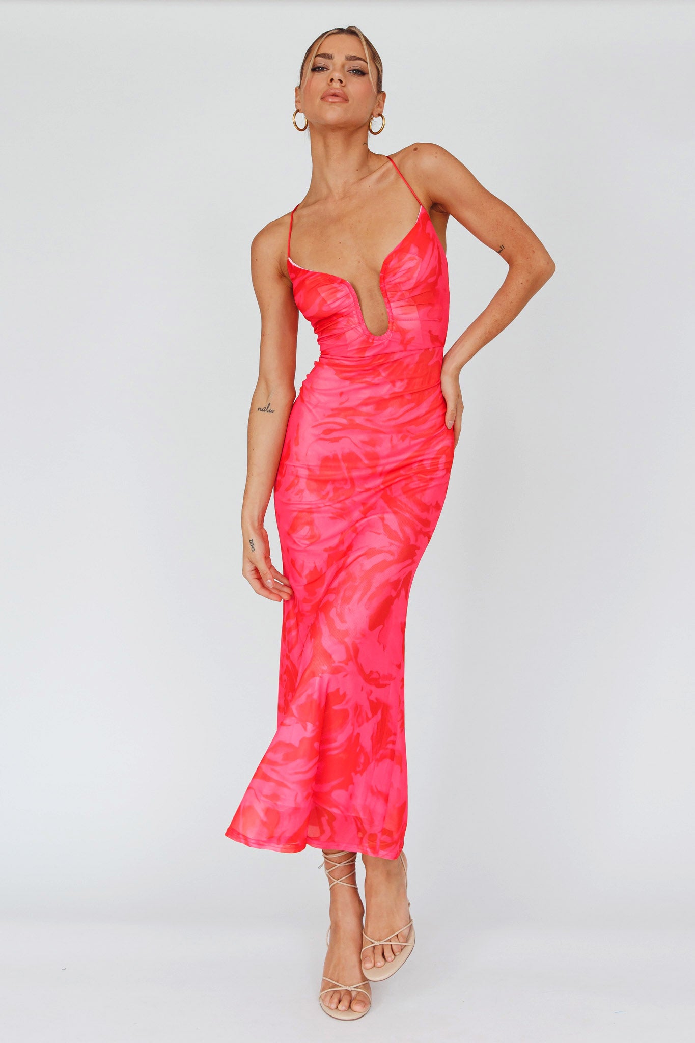 Nouveau U-Neckline Midi Dress Marbled Pink by Selfie Leslie Australia