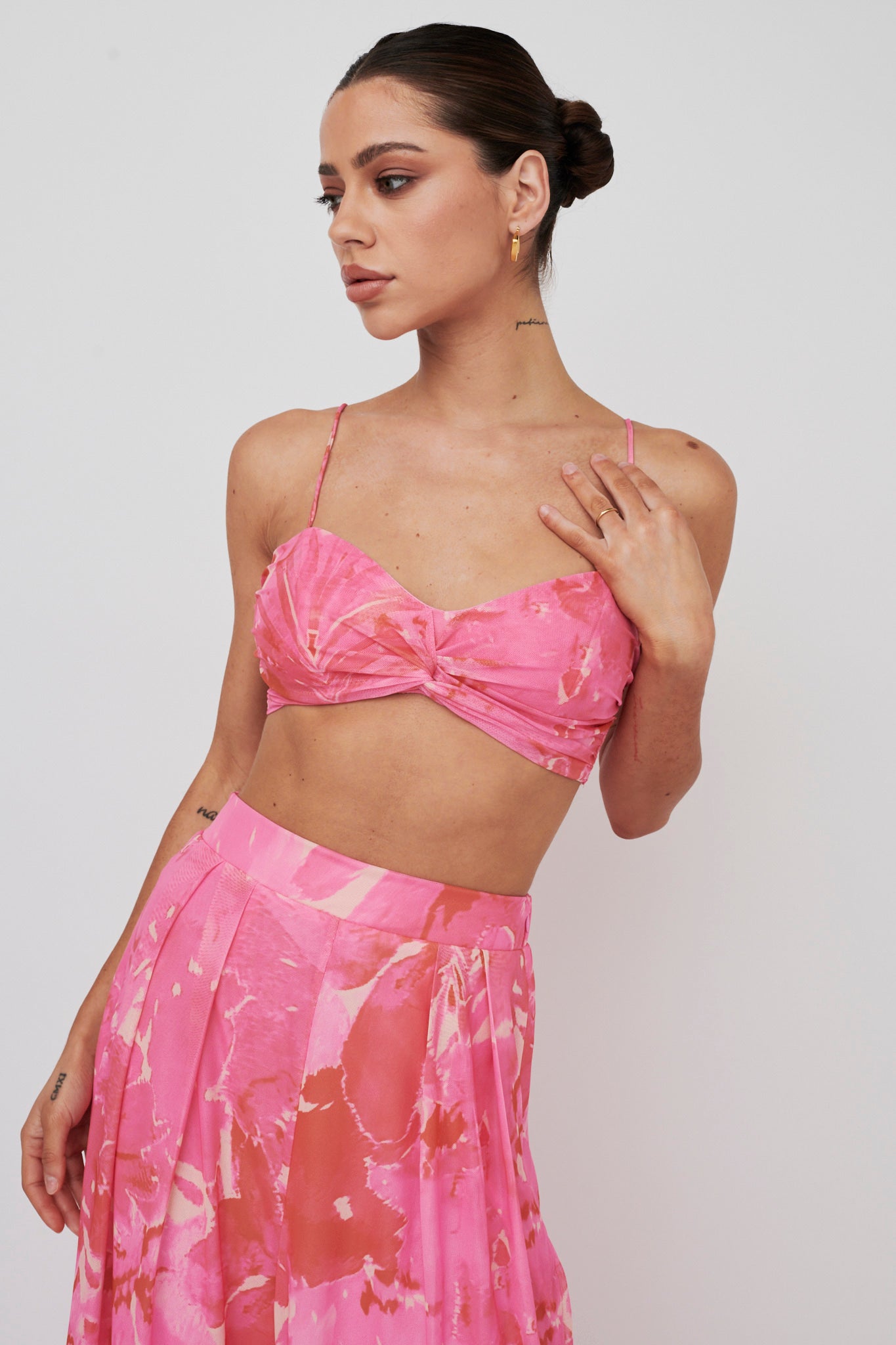 Tammi Tied Back Crop Top Print Blush by Selfie Leslie Australia