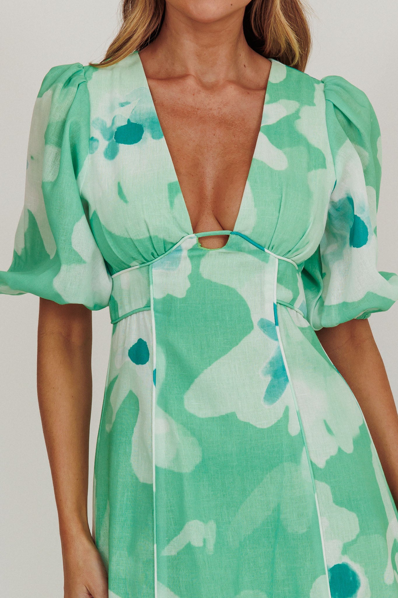 Elias Puff Sleeve Midi Dress Green by Selfie Leslie Australia