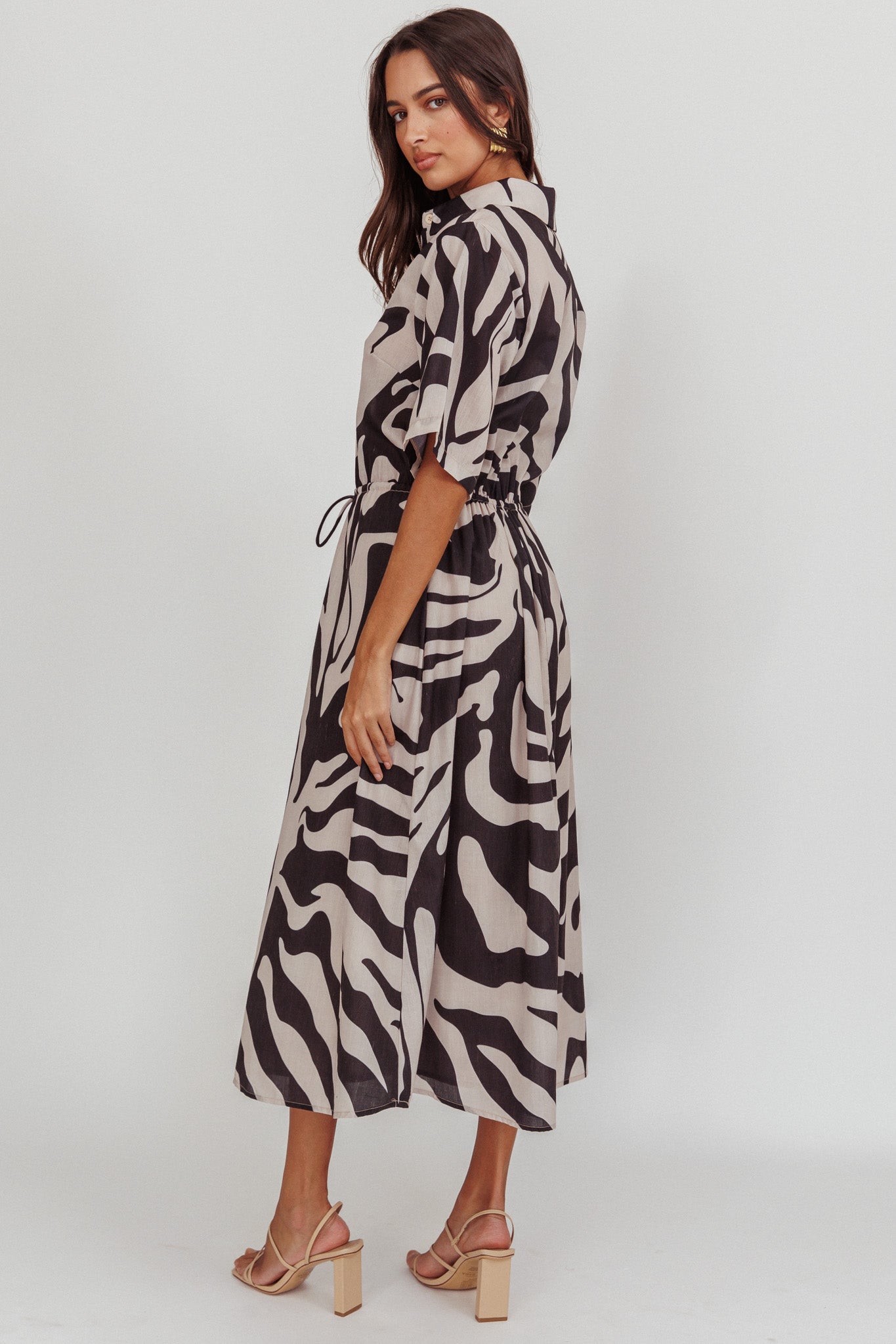 Tiki Boxy Sleeve Print A-line Midi Dress Beige by Selfie Leslie Australia
