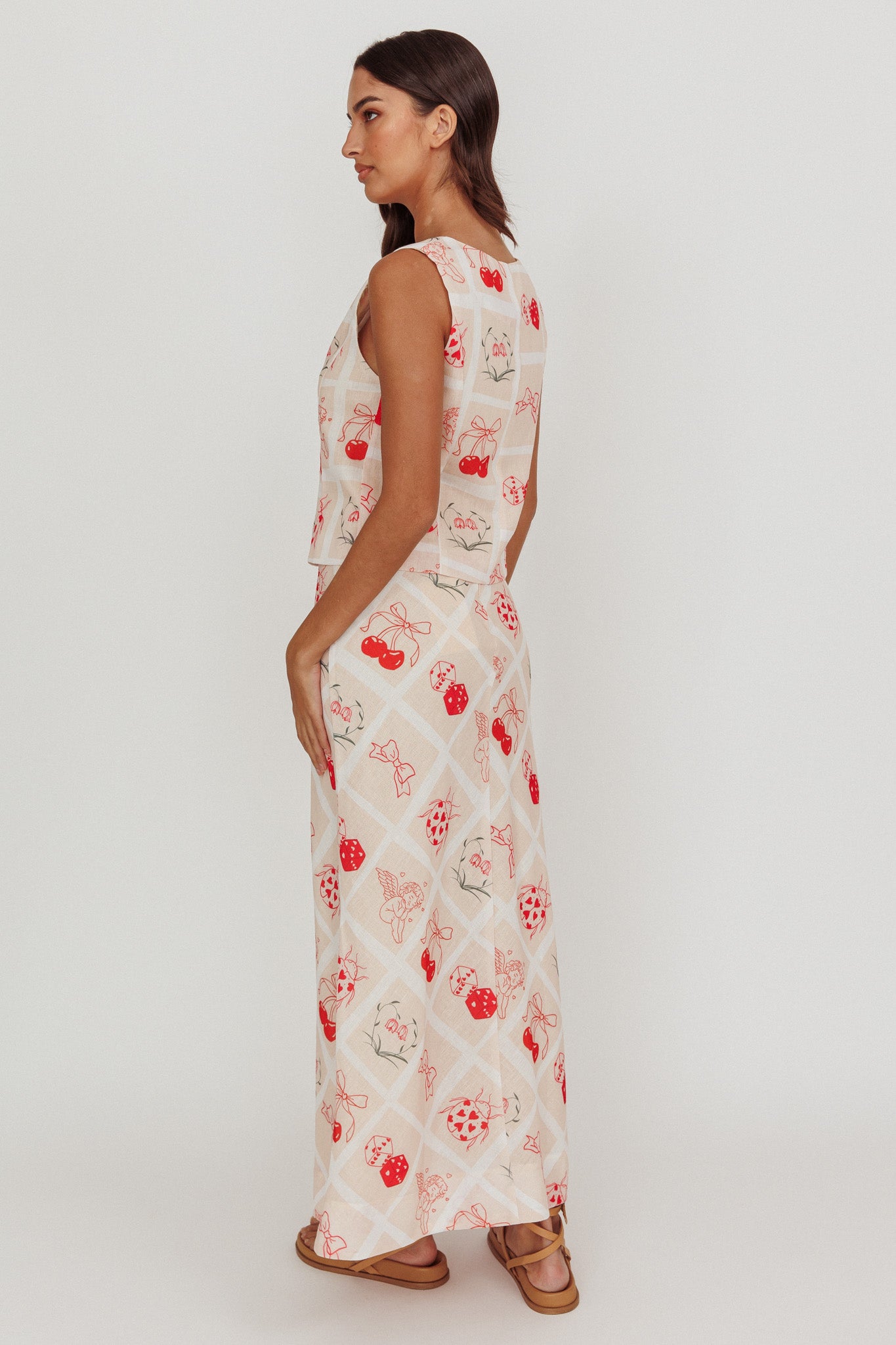 Flowering Romantic Print A-Line Maxi Skirt Beige by Selfie Leslie Australia