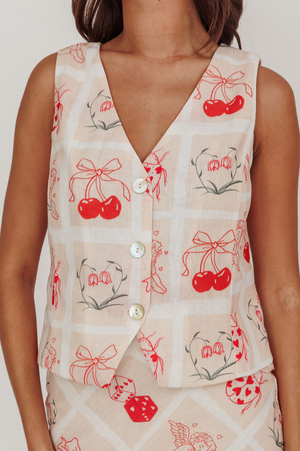 Flowering Romantic Print Sleeveless Vest Beige by Selfie Leslie Australia