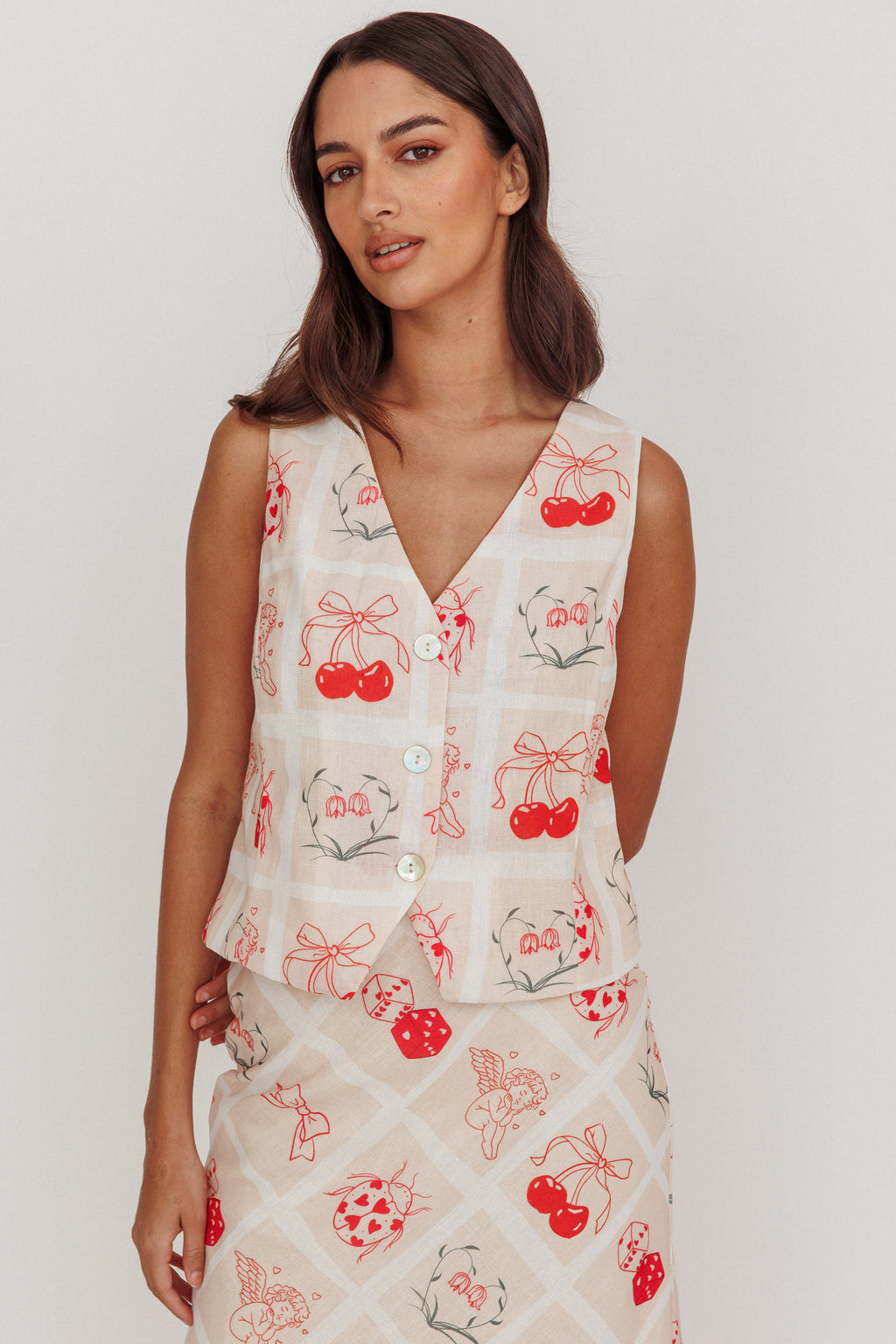 Flowering Romantic Print Sleeveless Vest Beige by Selfie Leslie Australia