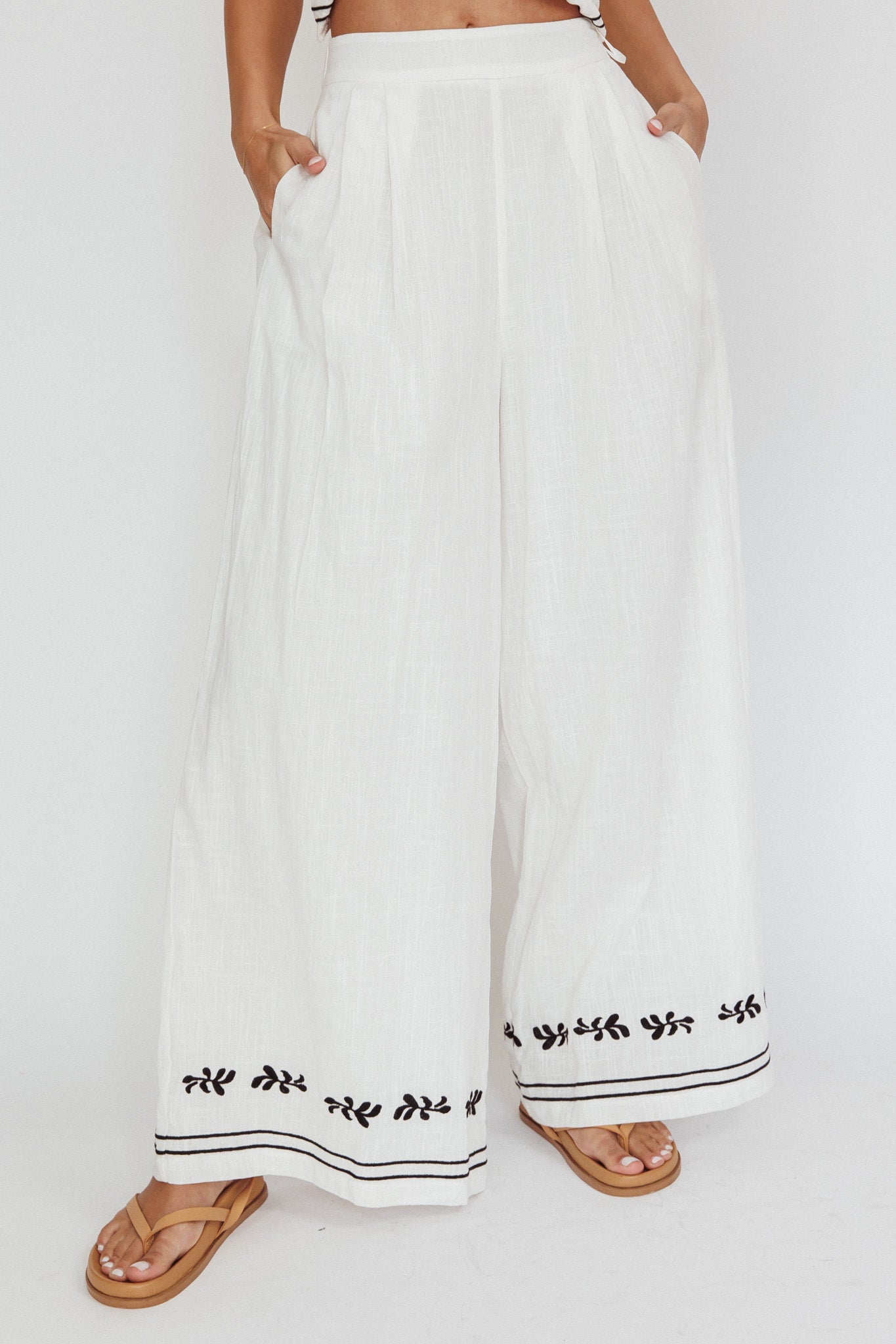 Sought After Wide-Leg Pocket Pants Off White by Selfie Leslie Australia
