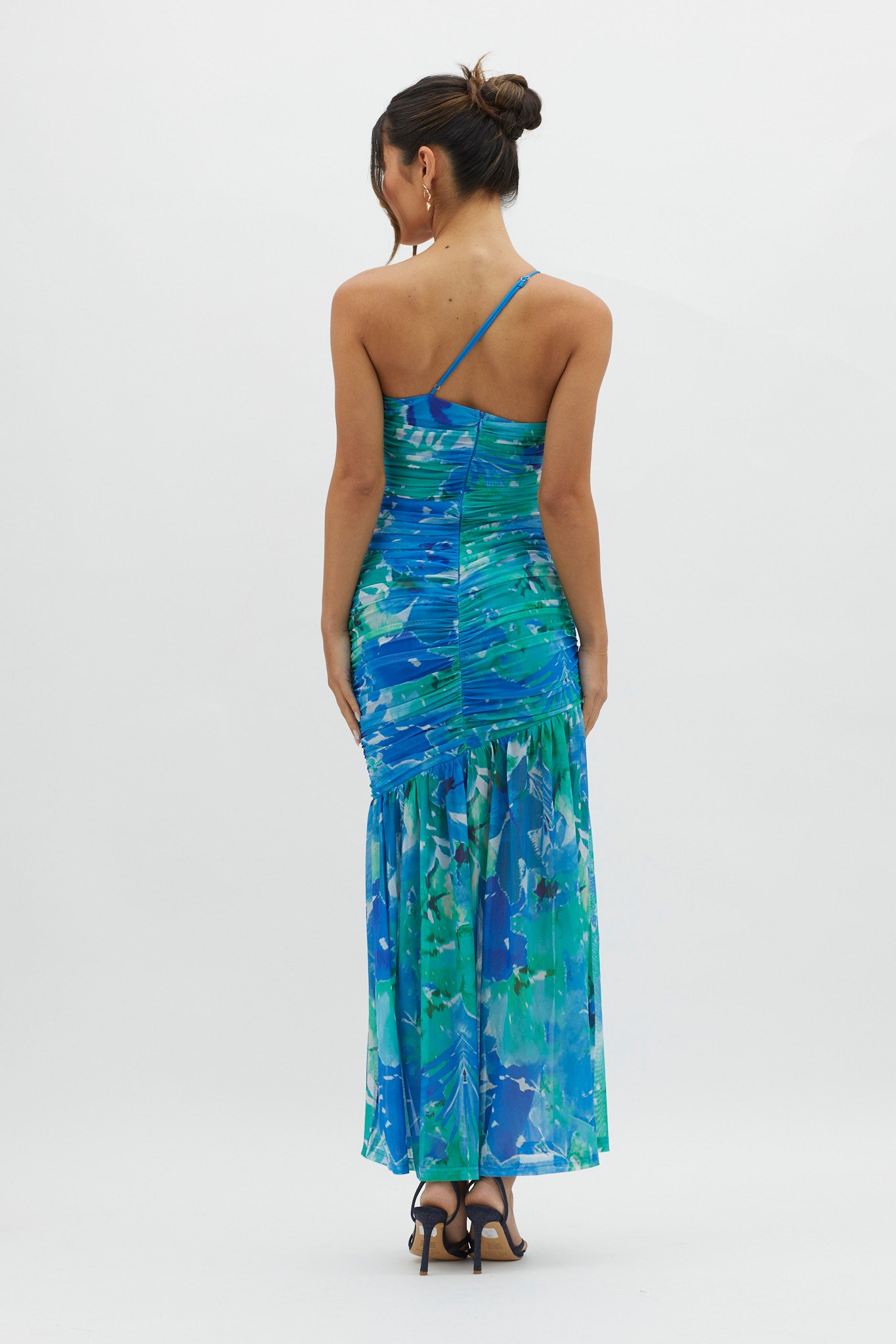 Golden Sun One-Shoulder Ruched Maxi Dress Green by Selfie Leslie Australia