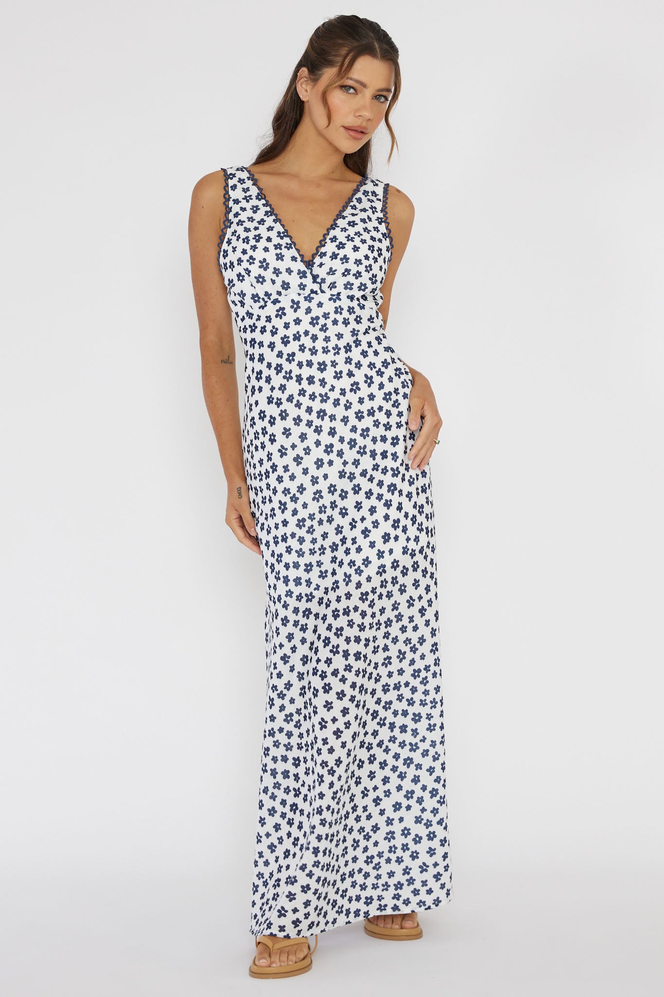 Miss Divine V-Neck Maxi Dress Flower Blue by Selfie Leslie Australia