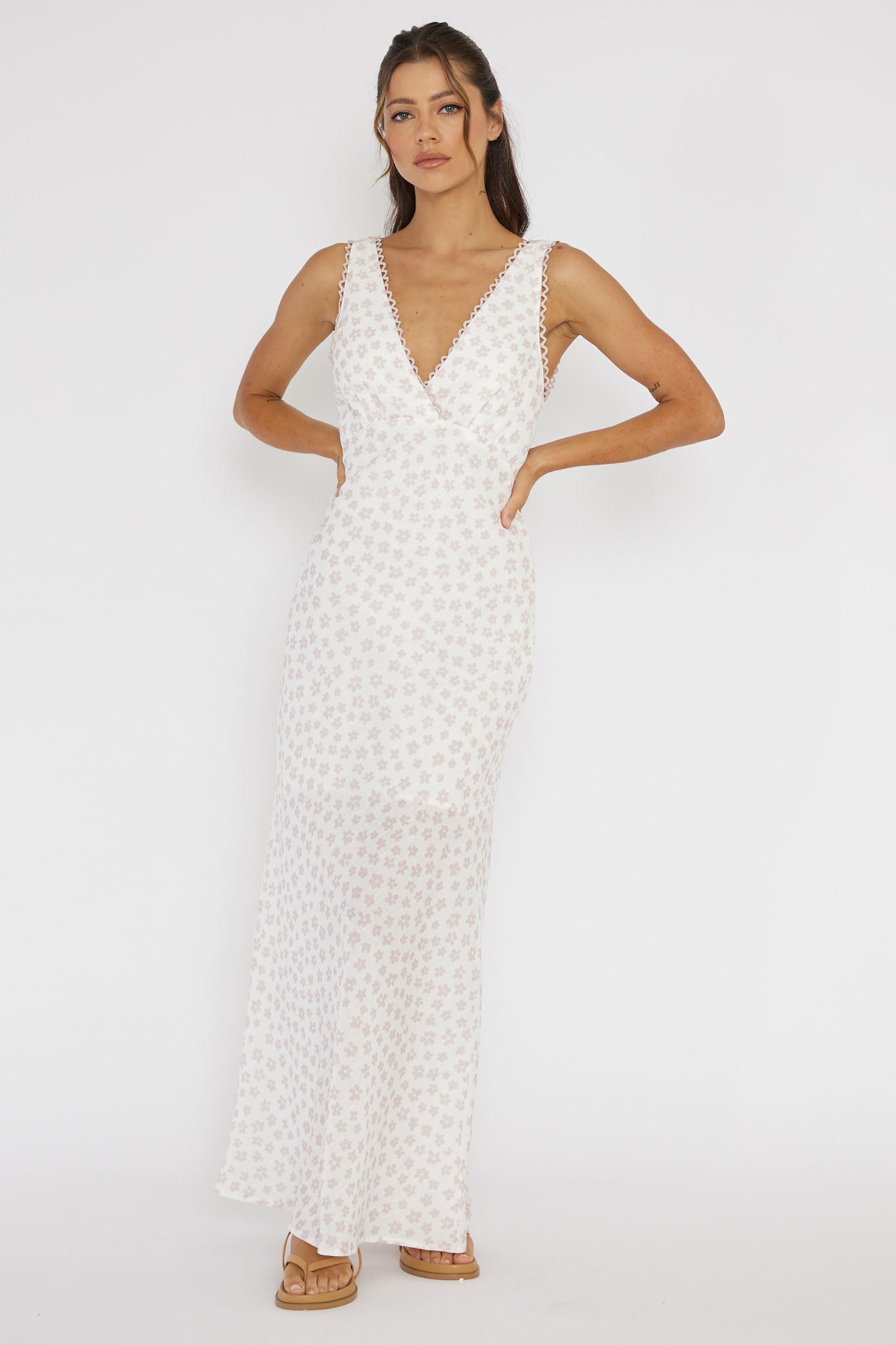 Miss Divine V-Neck Maxi Dress Flower Peach by Selfie Leslie Australia