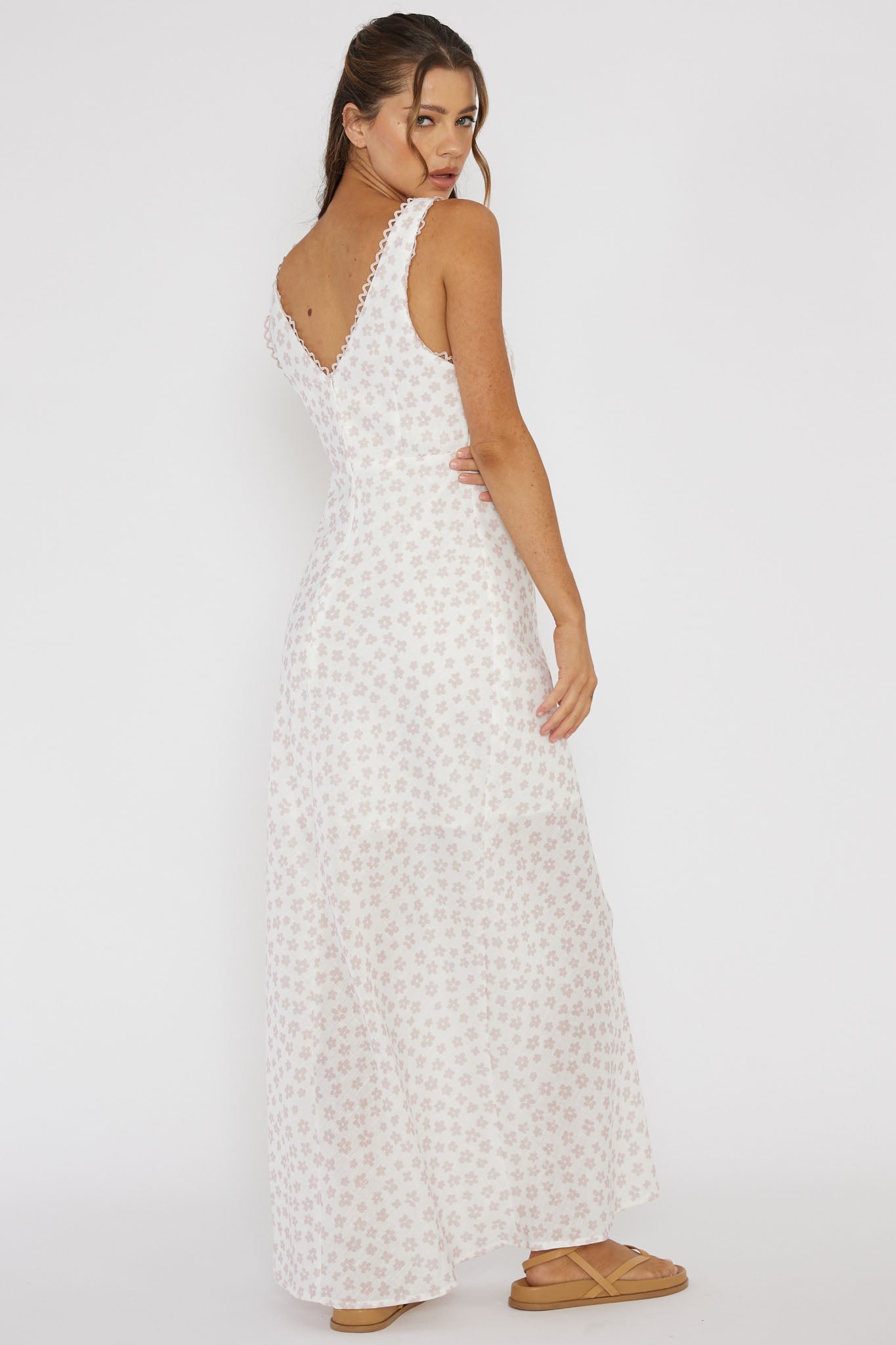 Miss Divine V-Neck Maxi Dress Flower Peach by Selfie Leslie Australia