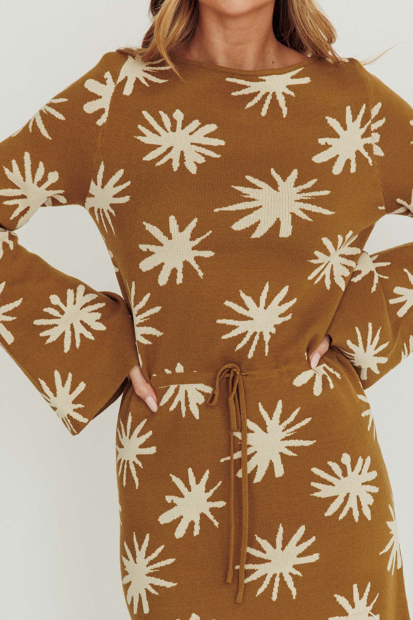 Orleans Star Print Knit Maxi Dress Olive by Selfie Leslie Australia