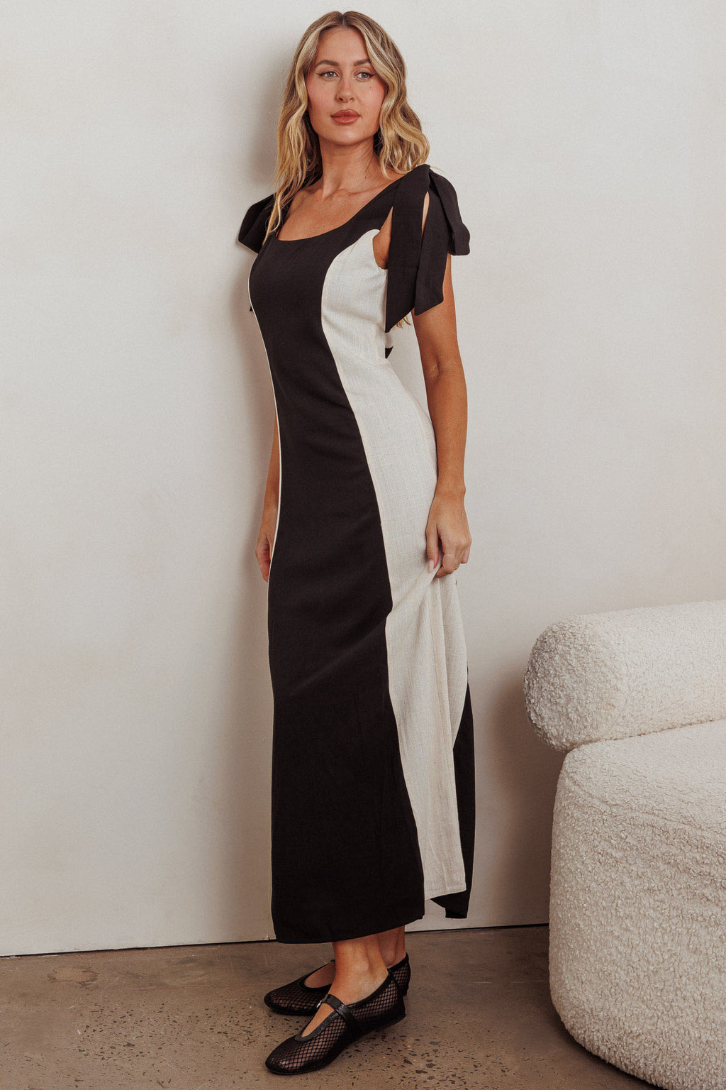 Kiss City Tied Shoulders Contrast Maxi Dress Black/Oat by Selfie Leslie Australia