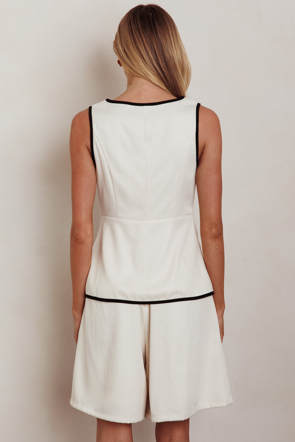 Janna Wide Leg Shorts Oat by Selfie Leslie Australia