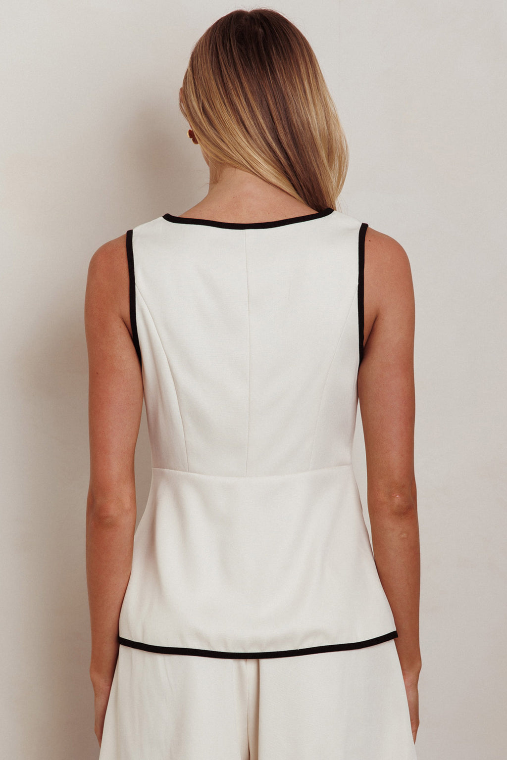 Janna Sleeveless Buttoned Top Oat by Selfie Leslie Australia