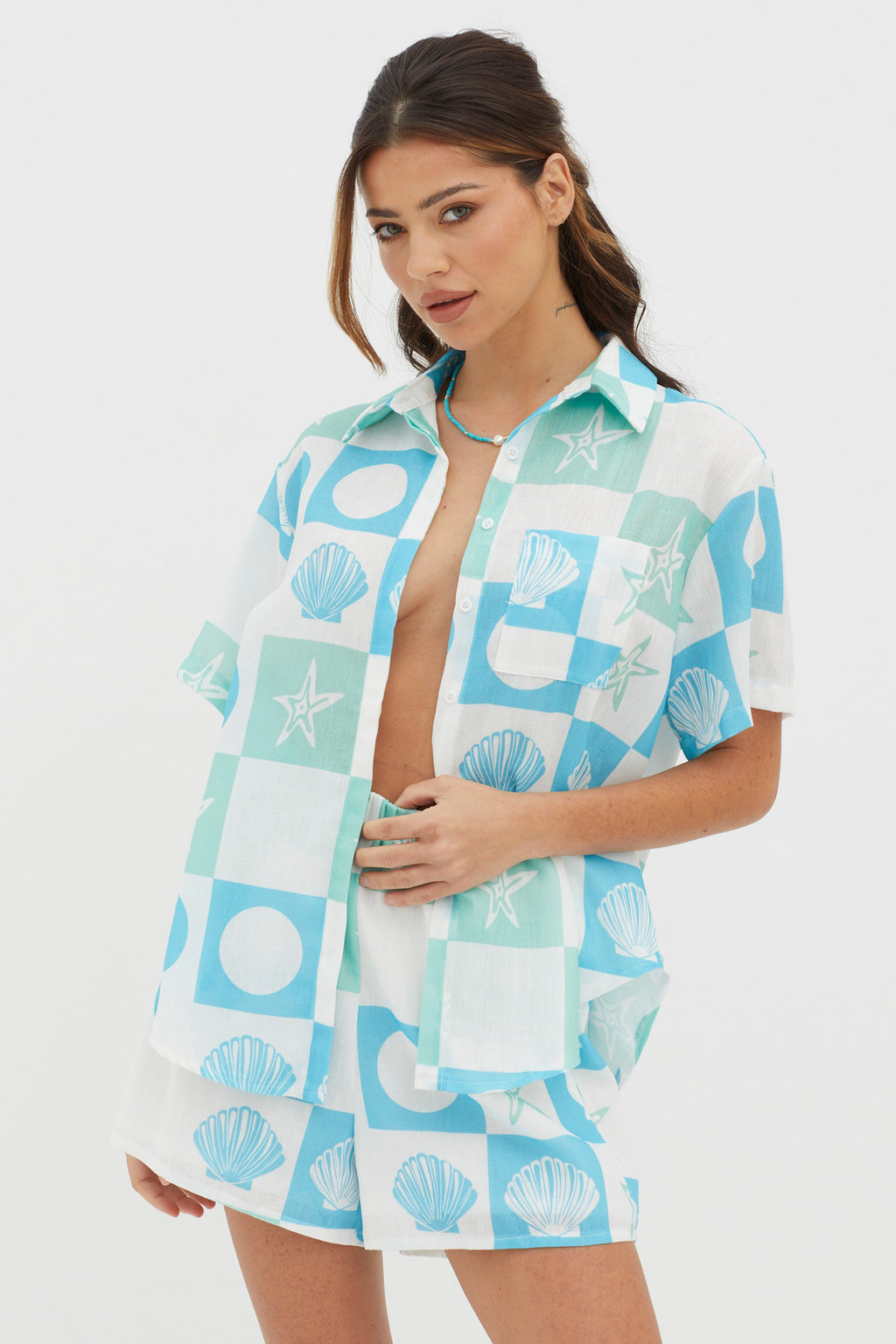 Just A Hunch Button Shirt Shell Print Green Multi by Selfie Leslie Australia