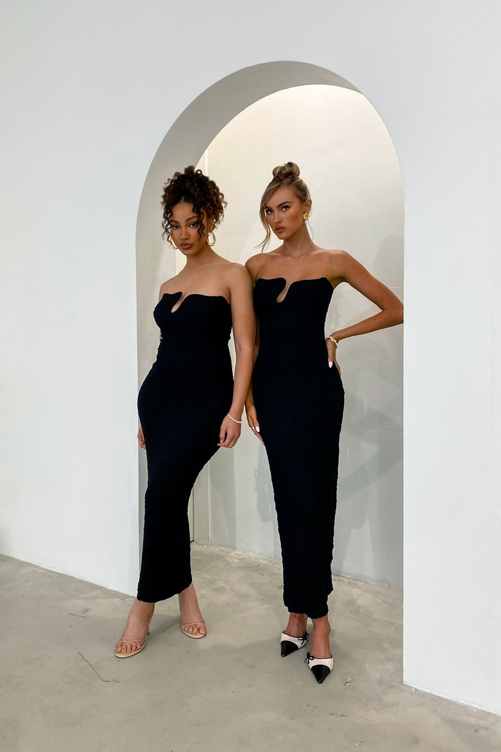 Horizon Strapless Textured Midi Dress Black by Selfie Leslie Australia