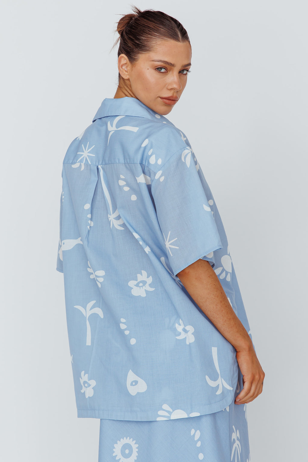 Light Aura Button Up Shirt Print Blue White by Selfie Leslie Australia