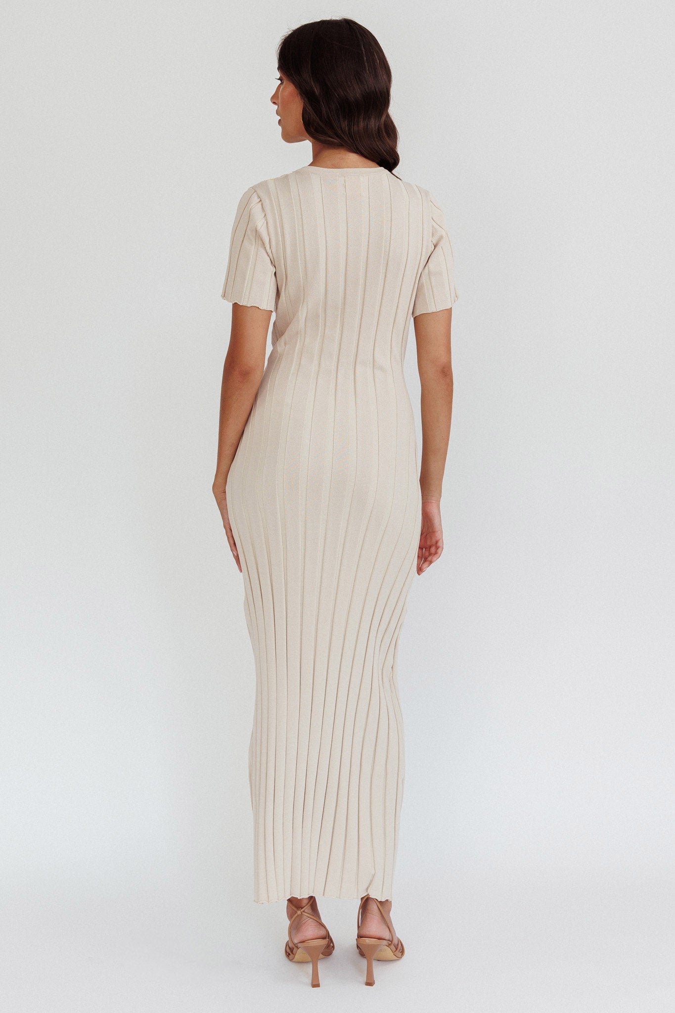 Shaylee Short Sleeve Knit Maxi Dress Sand Selfie Leslie Australia