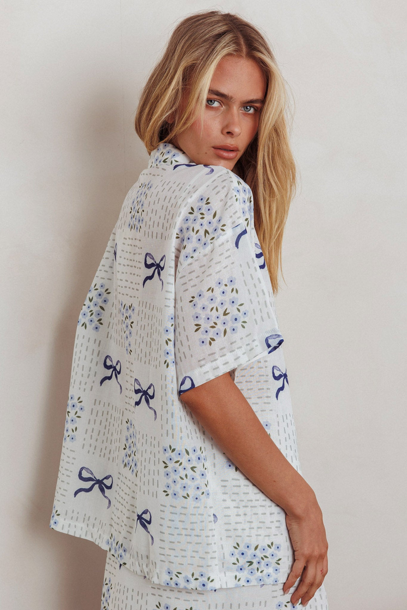 Ithaca Short Sleeve Button Shirt Bow Print Blue by Selfie Leslie Australia