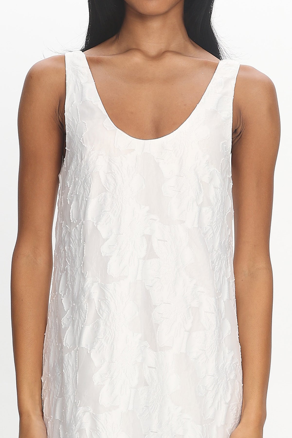 Genelyn Textured Maxi Dress Off White