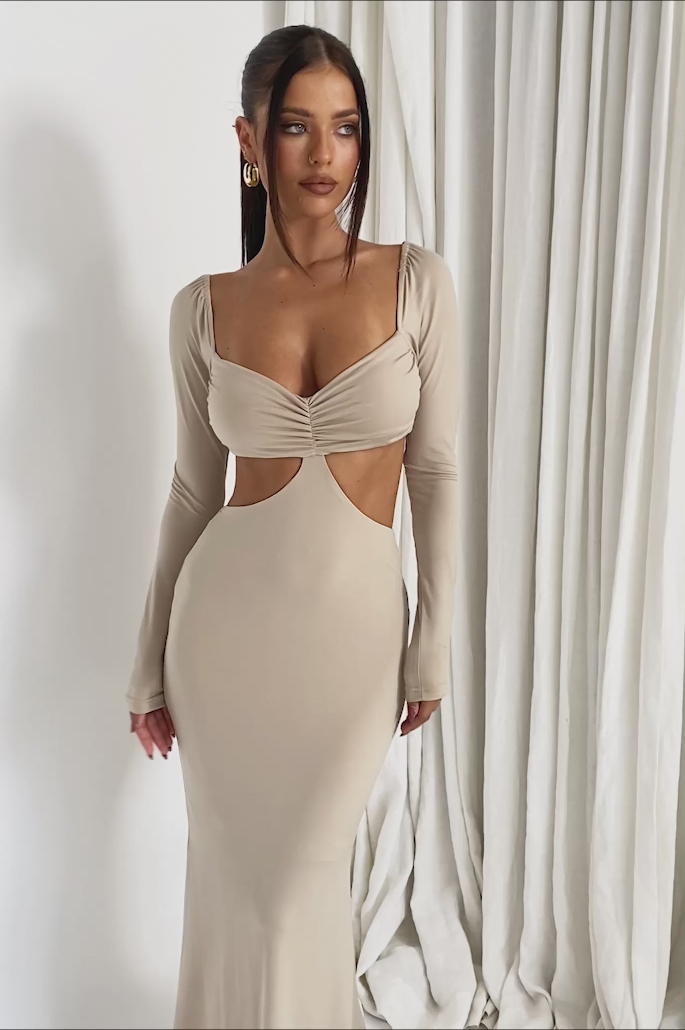 Vienna Long Sleeve Cut-Out Waist Maxi Dress Oat