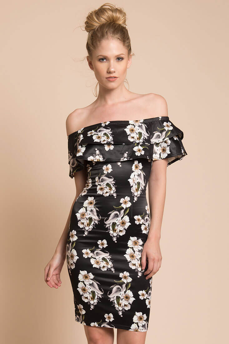 Ava Bodycon Dress Navy by Selfie Leslie