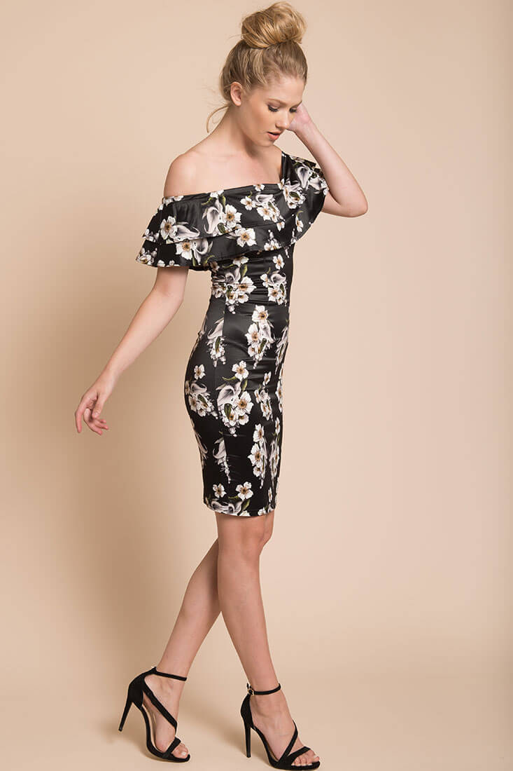 Ava Bodycon Dress Navy by Selfie Leslie