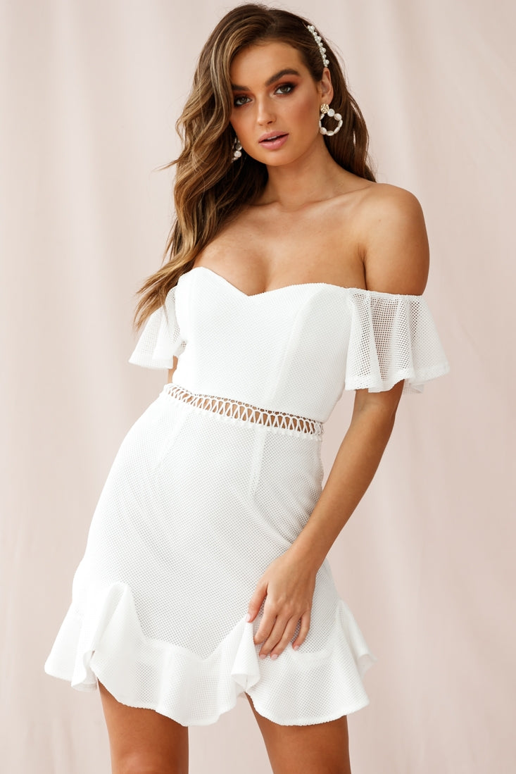 Chi Chi Sweetheart Neckline Off-Shoulder Dress White by Selfie Leslie