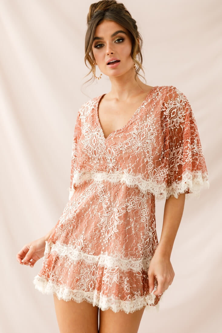 Caspar Batwing Lace Dress Rose/Beige by Selfie Leslie