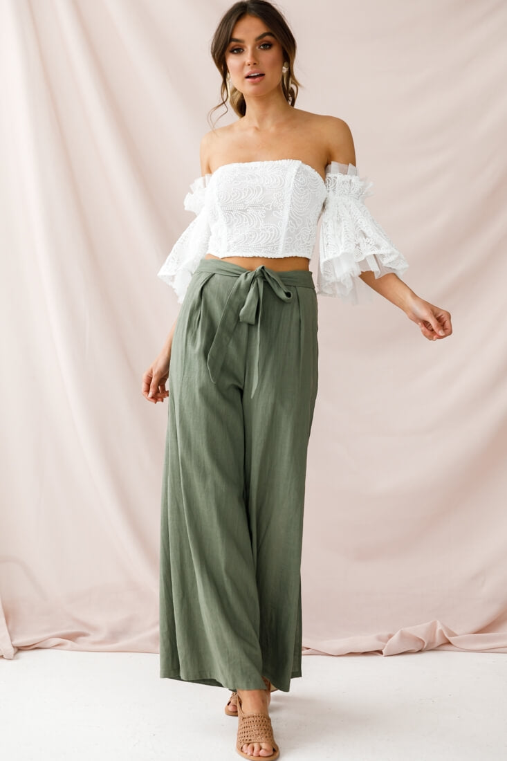 Arna Bell Sleeve Off-Shoulder Top White by Selfie Leslie