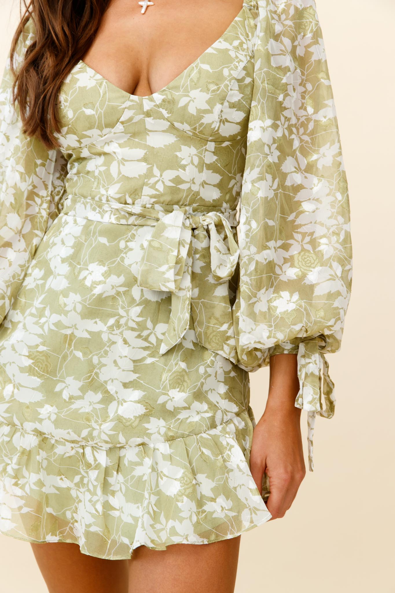 Make Memories Balloon Sleeve Molded Bust Dress Leaf Print Olive by Selfie Leslie