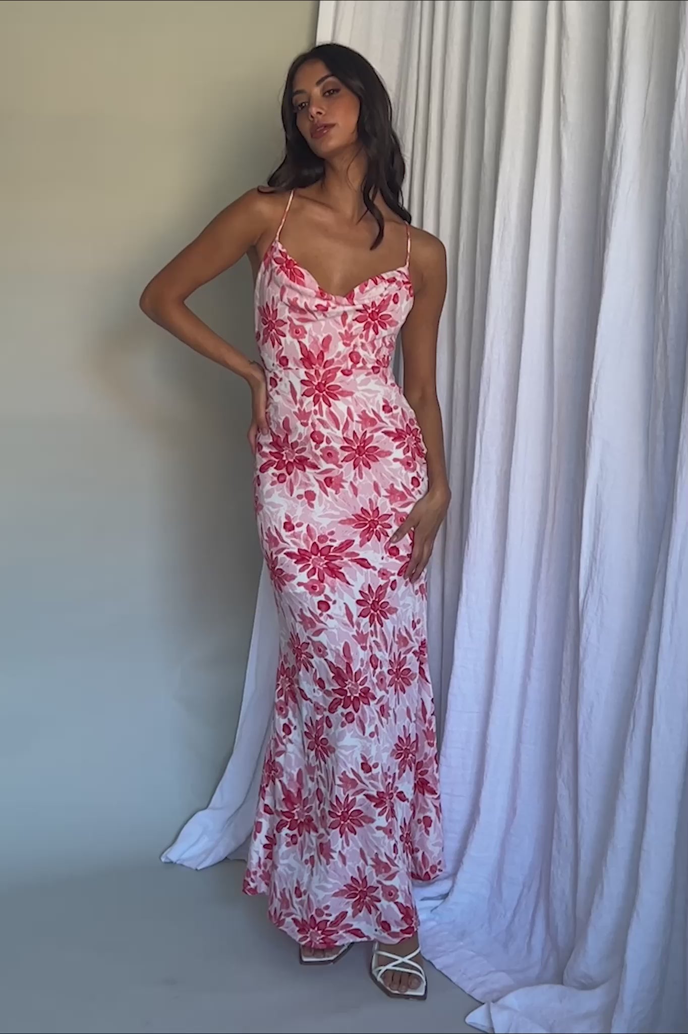 Janaina Tie-Up Back Maxi Dress Floral Red