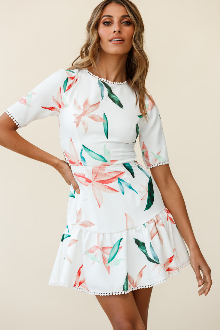 Manuela Half Sleeve Lace-Up Back Dress Leaf Print White by Selfie Leslie