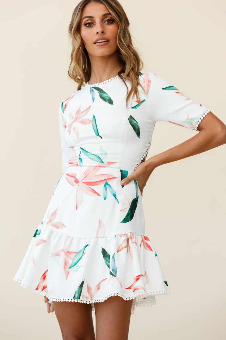 Manuela Half Sleeve Lace-Up Back Dress Leaf Print White by Selfie Leslie