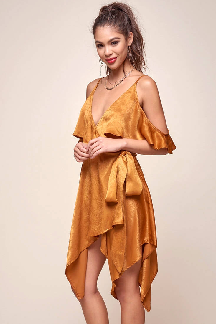 Darby Manhattan Off The Shoulder Dress Tan by Selfie Leslie